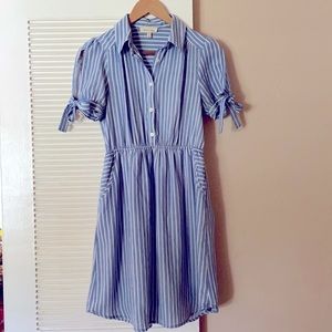 Monteau Stripe Button-Up 👗 with pockets